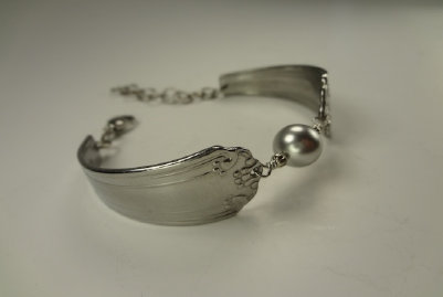 the_spoon_jeweler088011.jpg