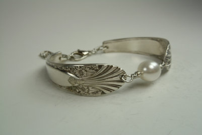 the_spoon_jeweler102011.jpg