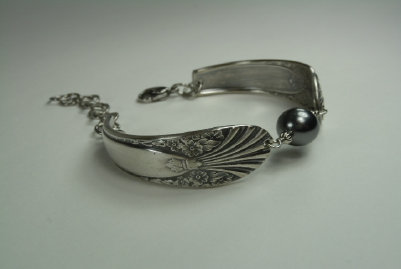 the_spoon_jeweler104011.jpg
