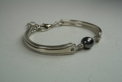 the_spoon_jeweler107011.jpg