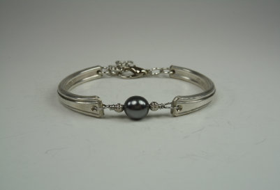 the_spoon_jeweler107012.jpg