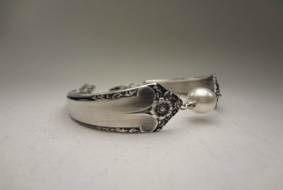 the_spoon_jeweler114011.jpg