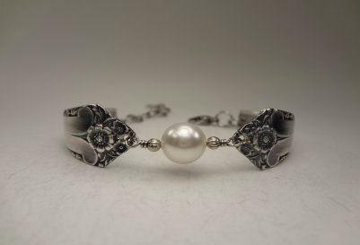 the_spoon_jeweler114012.jpg