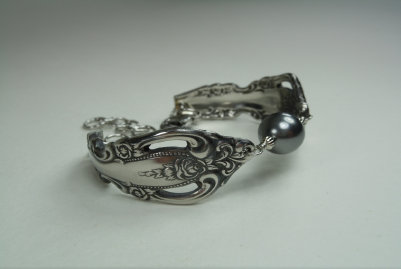 the_spoon_jeweler128011.jpg