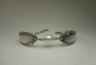 the_spoon_jeweler138012.jpg