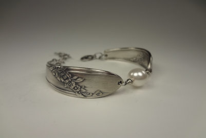the_spoon_jeweler168011.jpg