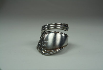 the_spoon_jeweler177012.jpg