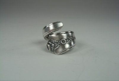 the_spoon_jeweler178011.jpg