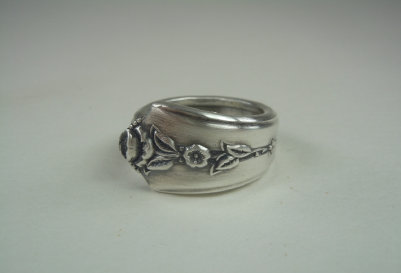 the_spoon_jeweler181011.jpg