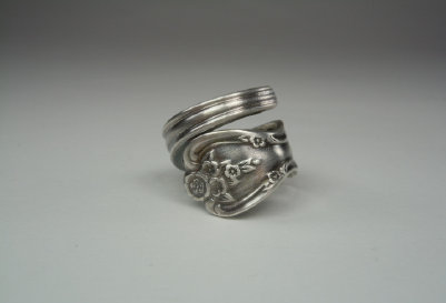 the_spoon_jeweler184011.jpg