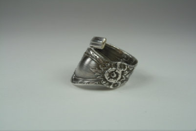 the_spoon_jeweler188010.jpg