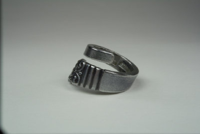 the_spoon_jeweler198010.jpg