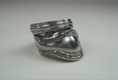 the_spoon_jeweler217011.jpg