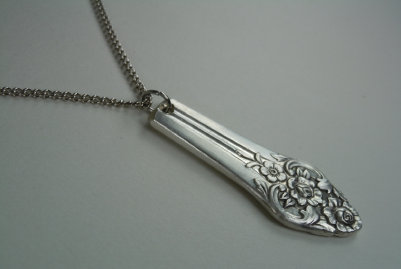 the_spoon_jeweler246010.jpg
