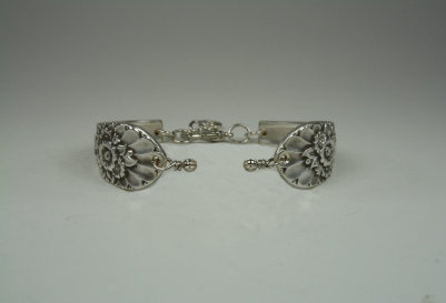 the_spoon_jeweler336016.jpg